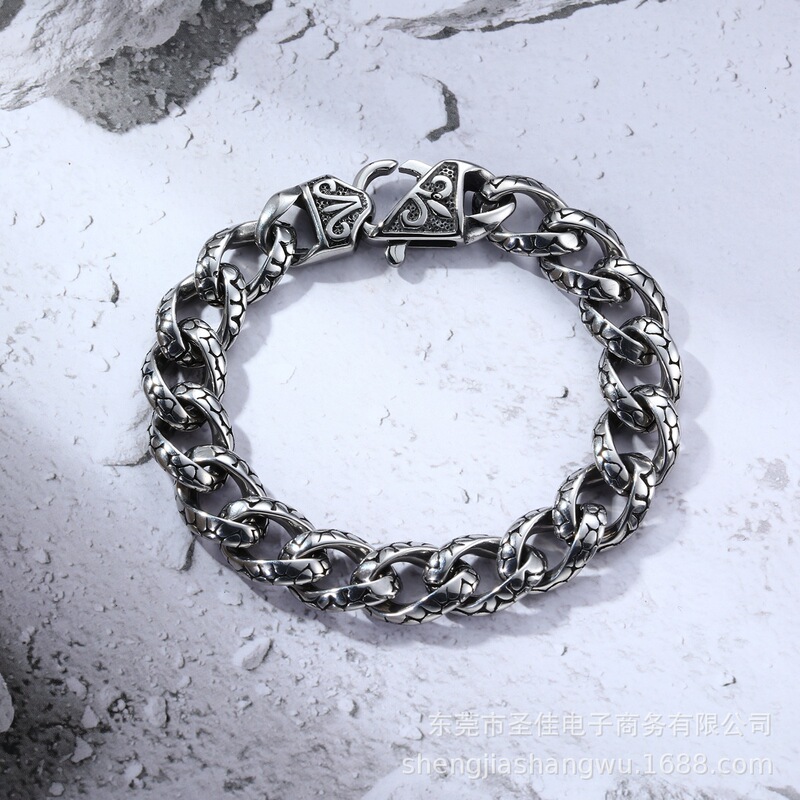 Foreign Trade Stainless Steel Leopard Bracelet European and American Men's Titanium Steel Bracelet Cast Bracelet Retro Hip Hop Bracelet CE351 Foreign Trade Stainless Steel Leopard Bracelet European and American Men's Titanium Steel Bracelet Cast Bracelet Retro Hip Hop Bracelet CE351