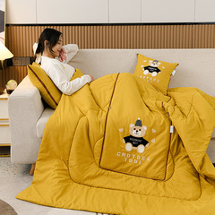 帽子熊タオル刺繍四季型抱き枕布団両用四季通用二合一ソファー自動車枕車載