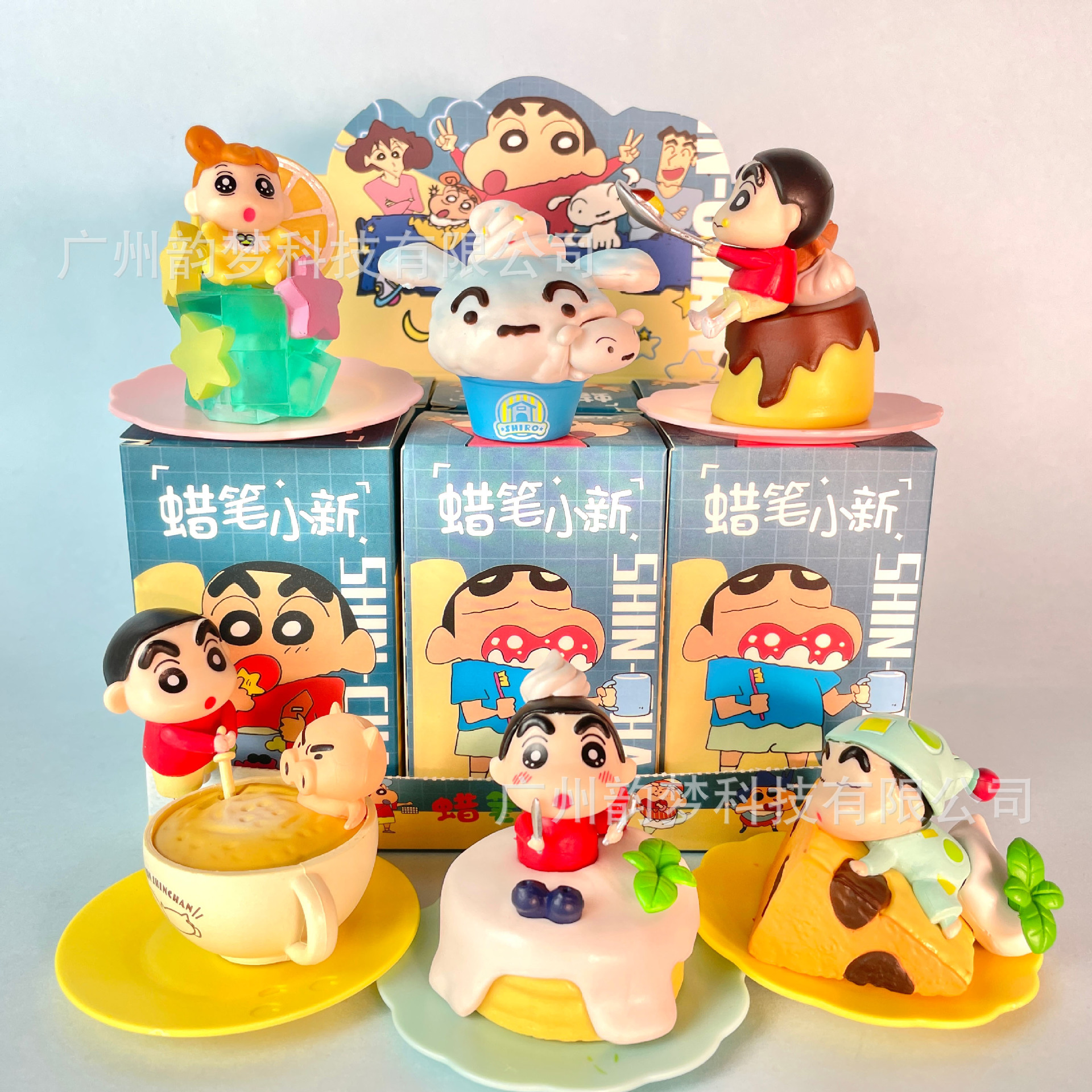 国境を越えた送料無料 Xiaoxin デイリー手作りオフィスアニメ車のデスクトップ装飾品ブラインドボックスガシャポン人形機