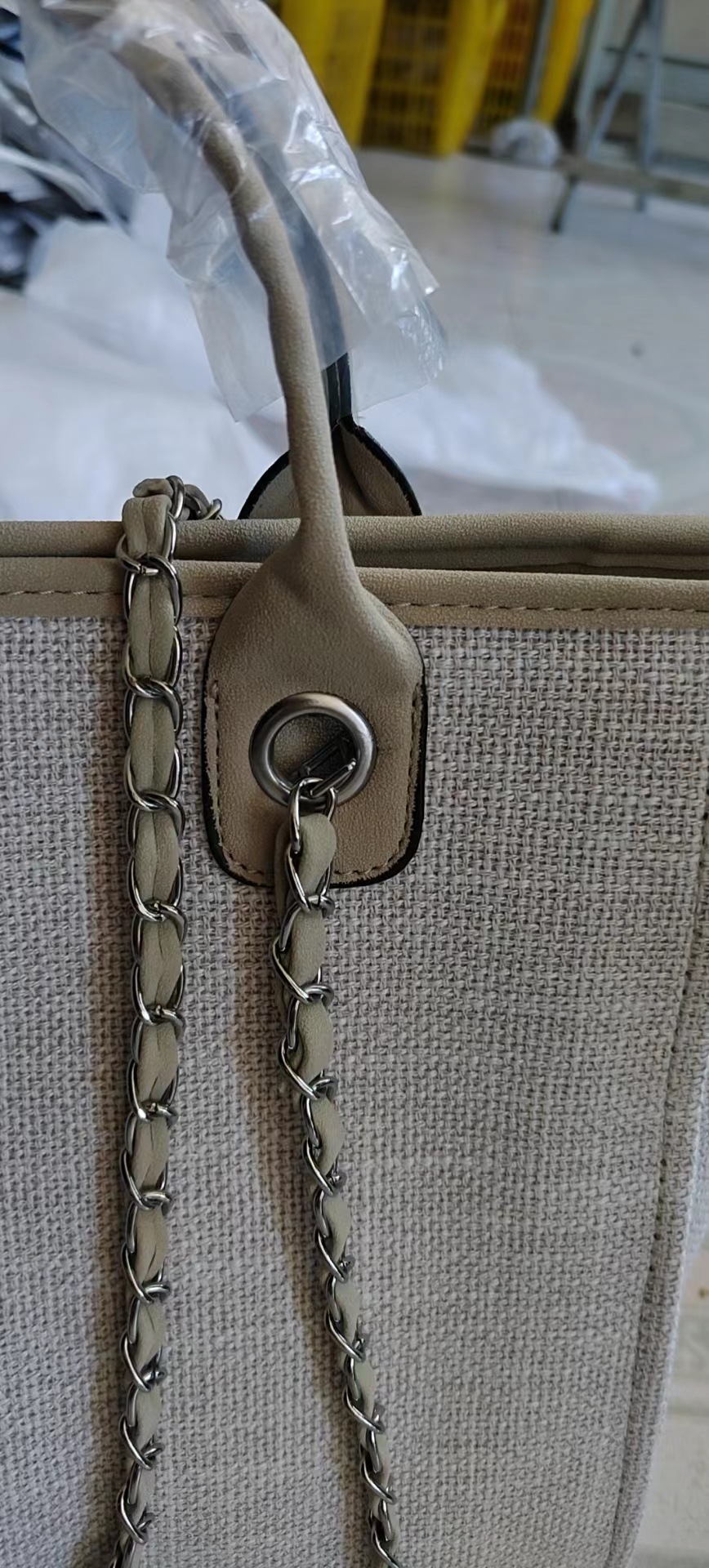 1069g Weight Zipper Closure Type Double Shoulder Straps Strap Type Tote Bag Bags Type Daily Occasion Canvas Material Solid Color Pattern All Seasons Season Women'S Gender Fashion Style Square Shape Sewing Craft Medium Size Women's Medium All Seasons Canvas Fashion Tote Bag 1