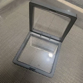 项链;耳环;耳钉