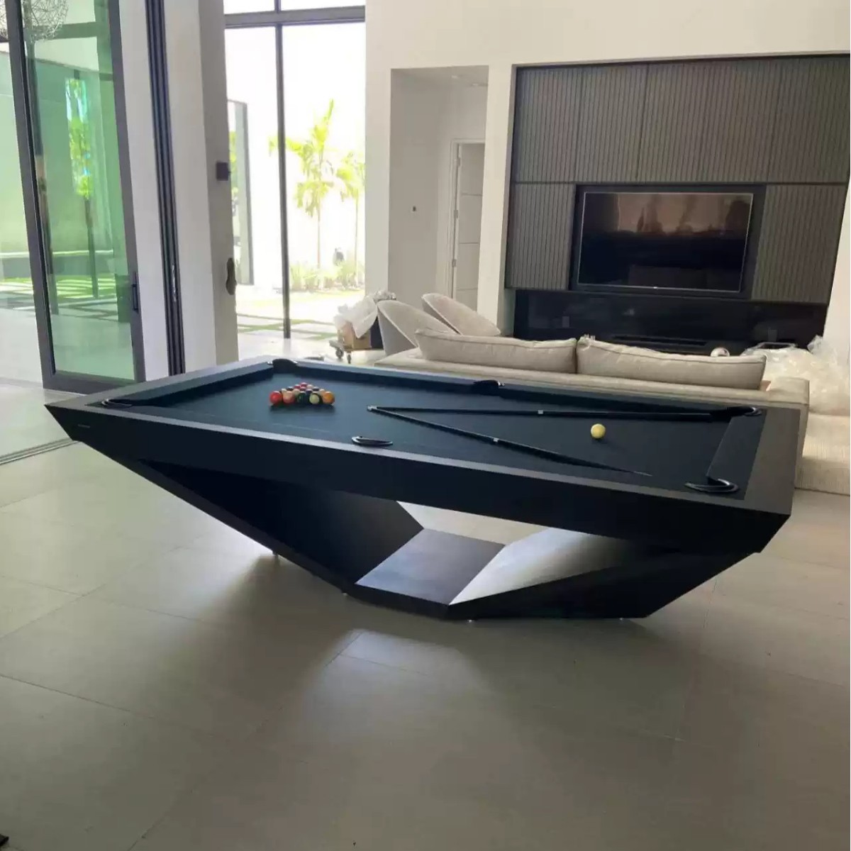 Mesa de billar Mesa de billar para adultos estándar para el hogar American Black Eight Face Nine Ball Villa de alta gama Sala de entretenimiento comercial