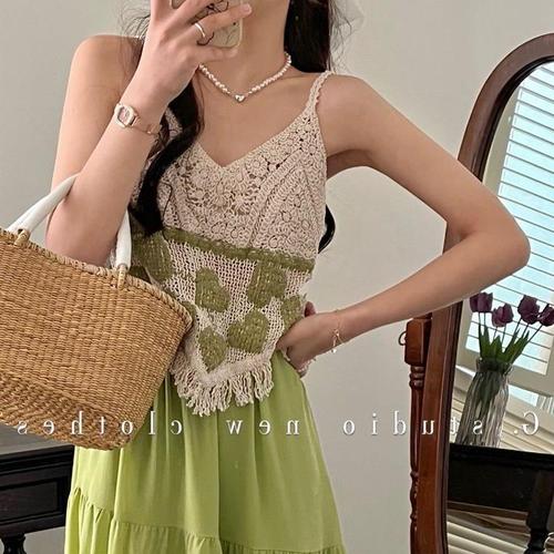Ethnic Style Knitted Hollowed-out Suspender Top Women's Design Sense Tassel V-Neck Retro Outerwear Shortlet
