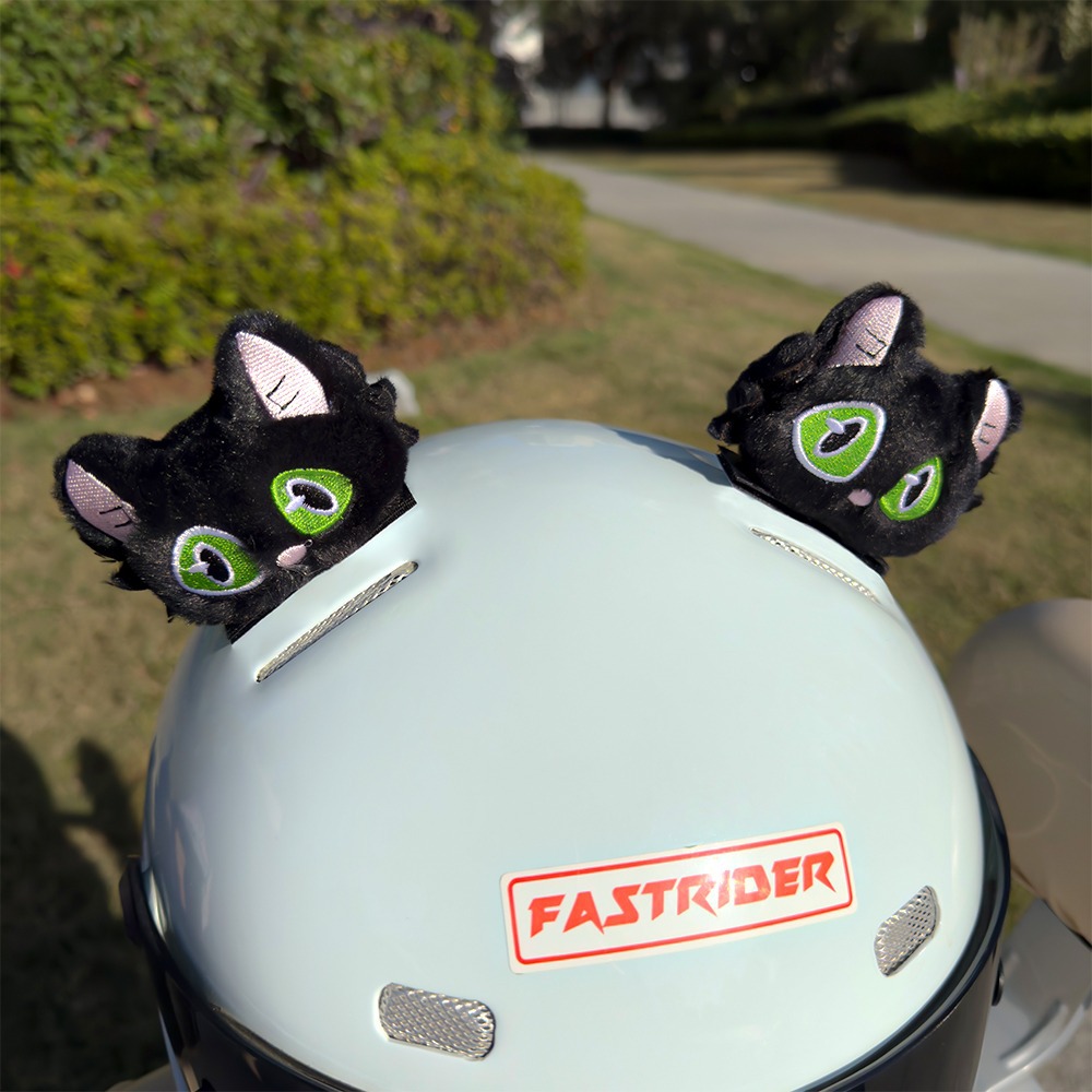 Suzume's Locking-Up Cat Motorcycle Helmet Decoration