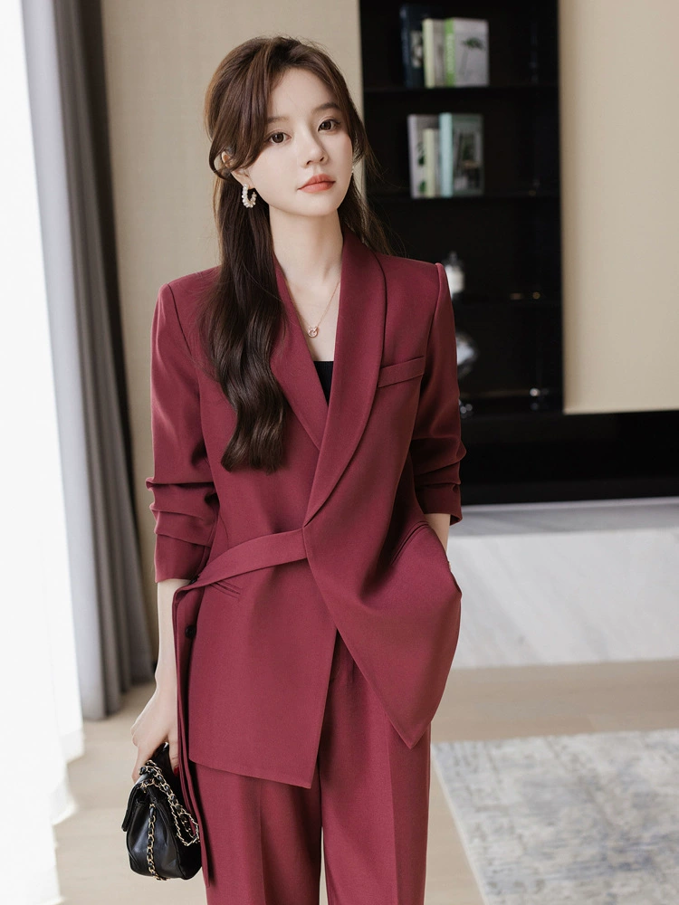 Quilted Autumn Women's Classic Suit Jacket Set, High‑End Tailored, Bright Statement Style