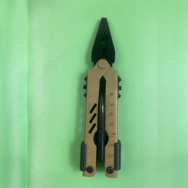 多功能刀钳;其他钳类工具;其他剪刀