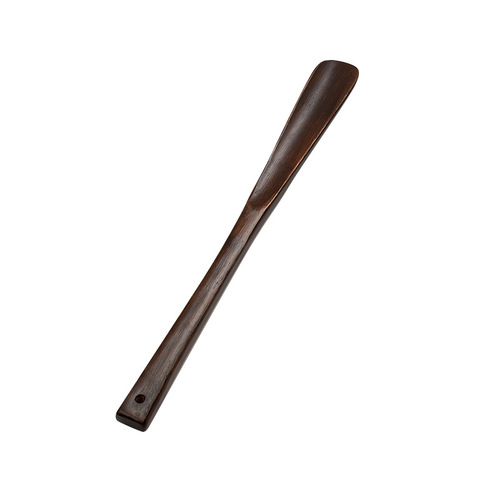 Wooden elderly and pregnant woman's shoe lift without bending, shoehorn, lazy person's shoe-wearing device, shoe-grip, long shoehorn, shoe-wearing artifact