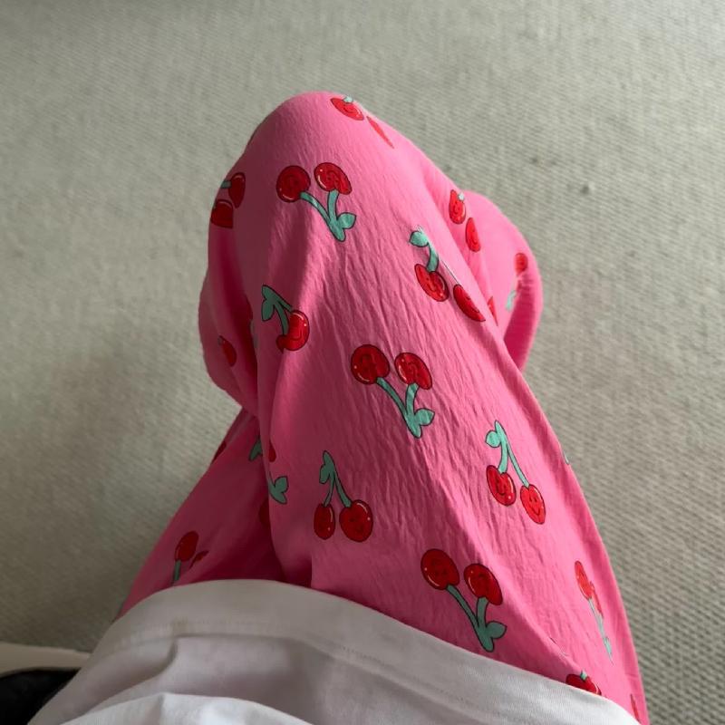 Primavera y verano · Pantalones de pijama casuales para mujeres pantalones a prueba de mosquitos rojos en línea 2025 nuevos pantalones caseros para llevar