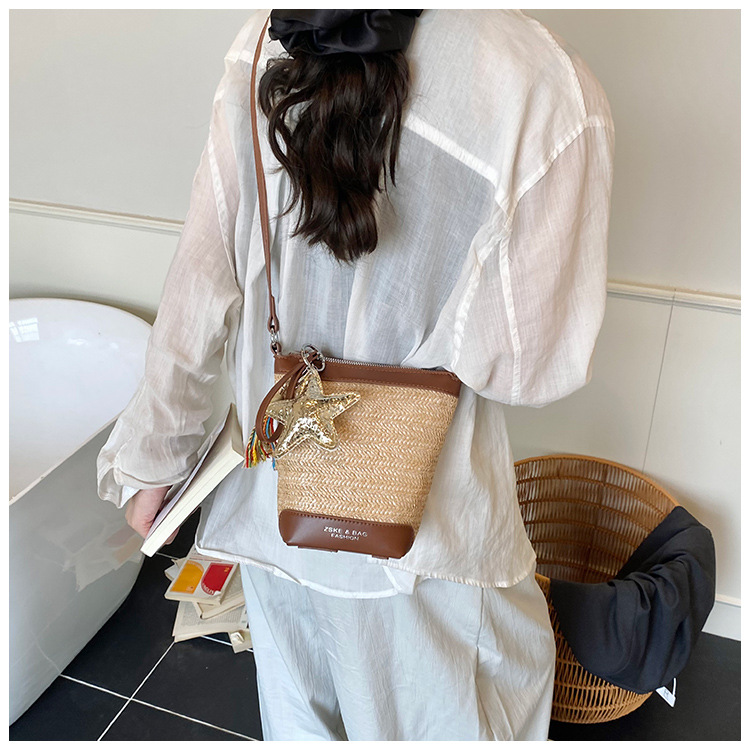 Fashionable straw woven bag for women 2025 summer new trendy woven single-shoulder crossbody women's bag, versatile bucket bag with patchwork undefined