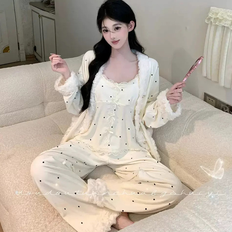 Autumn and Winter New Island Velvet Sexy Pure Lust Style Pajamas Women's Suspenders Pants Long-Sleeved Home Clothes Three-Piece Set Can Be Worn Outside