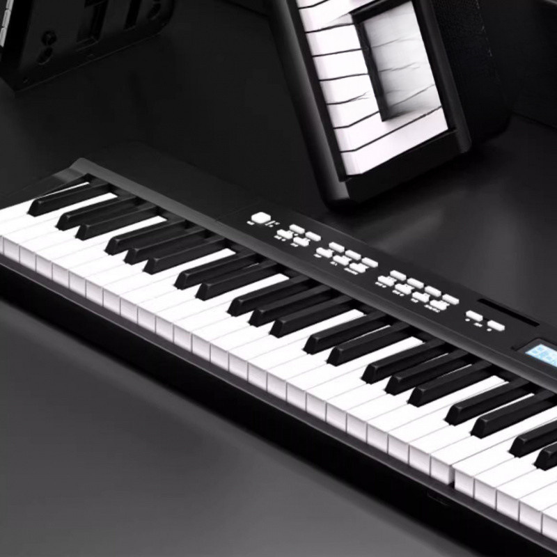 Handheld folding professional synthesizer for elementary school students for beginners