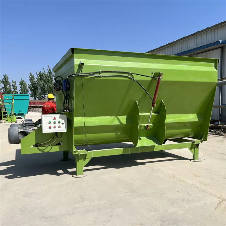 牛羊养殖场tmr搅拌机 卧式双绞龙拌料机 全天粮饲料制备机