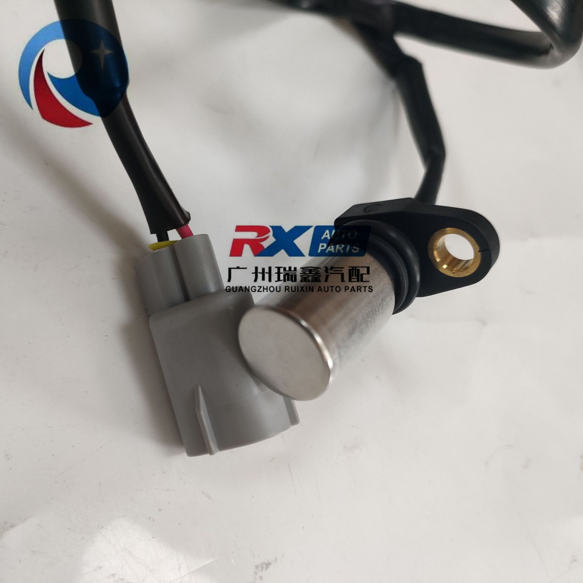 Adecuado para Toyota HELAX VIGO sensor de posición del cigüeñal 90919-050hilux sensor