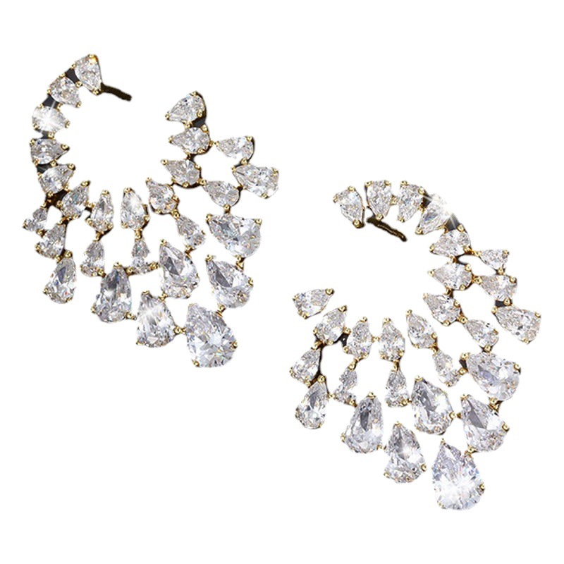 Pendientes Xuping Jewelry Súper Brillantes y Elegantes para Mujer, Pendientes de Diamantes Completos de Lujo Ligero y Gran Elegancia, Pendientes Lujosos, Modernos y Únicos