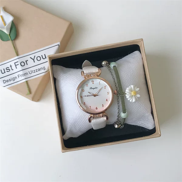 Girls' Watches, Female Ins Style Niche Gradient Color Thin Straps, Small, Junior High School and High School Students, Girls Only Watch the Time