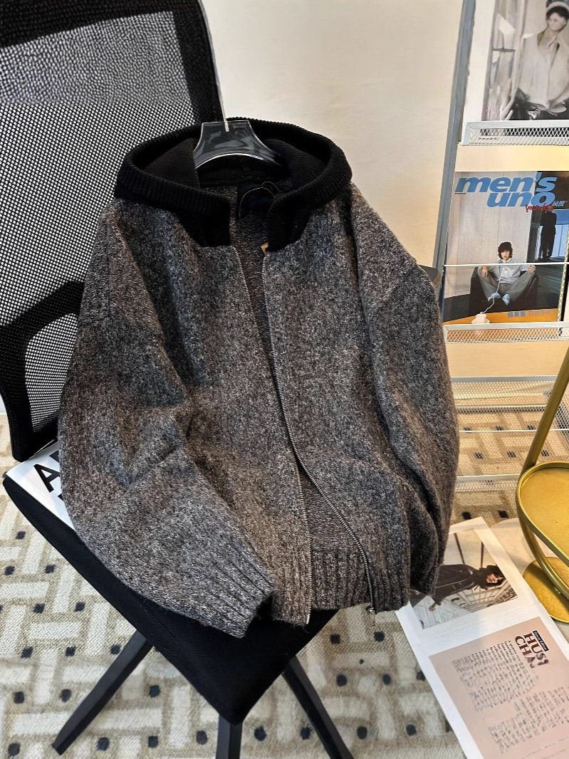 Atmospheric cardigan