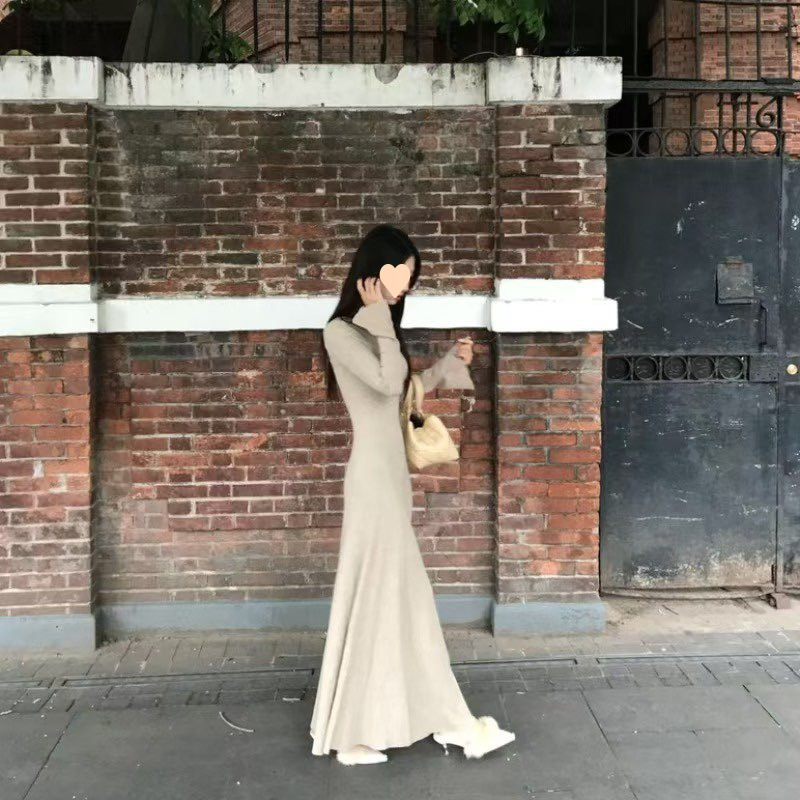 喇叭袖长款法式织连衣裙女秋冬气质修身内搭长裙长袖收腰