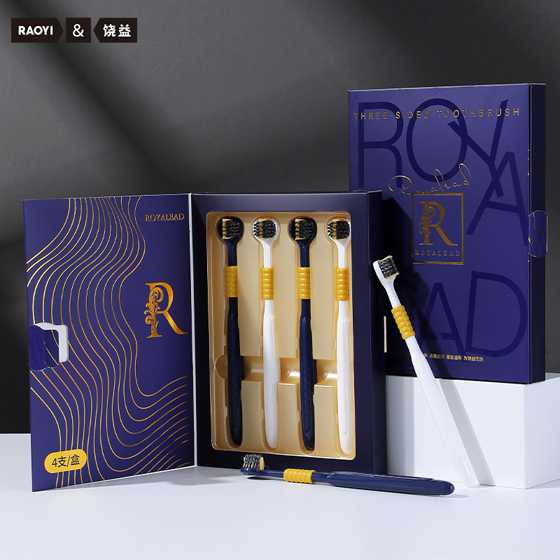 Cepillo de dientes de lujo RAOYI de tres lados 4 paquetes caja de regalo para el hogar cubierta de limpieza de la lengua cepillo de dientes de lana suave en stock