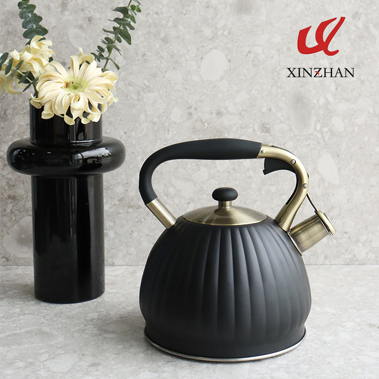 Nueva engrosada calabaza negro forma silbato hervidor transfronterizo utensilios de cocina al por mayor nuevo sonido hervidor 3.5L