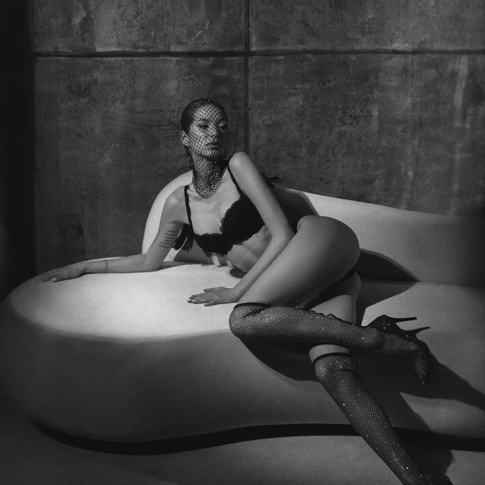 국경을 넘나드는 새로운 머리 장식 유럽과 미국 다이아몬드 박힌 어망 플래시 다이아몬드 머리 커버 트렌디한 패션 풀 다이아몬드 마스크 음악 축제 헤드스카프