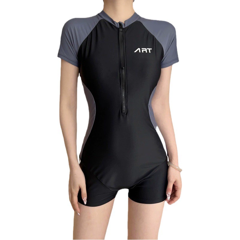 Новый летний спортивный купальник 2025 года для женщин, скромный слитный, скрывающий живот, стройнящий, в студенческом стиле, с шортами-боксерами, для отпуска