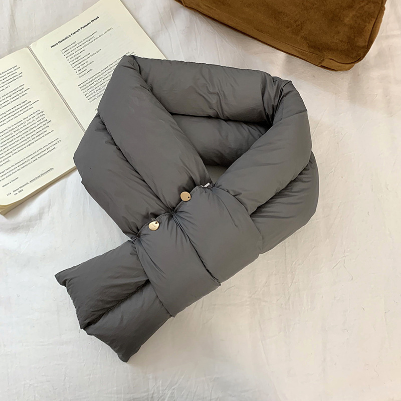Nuevo estilo coreano de moda de color sólido cruzado plumón de cuello de invierno mujeres de alta calidad sensación universal bufandas de aire extranjero