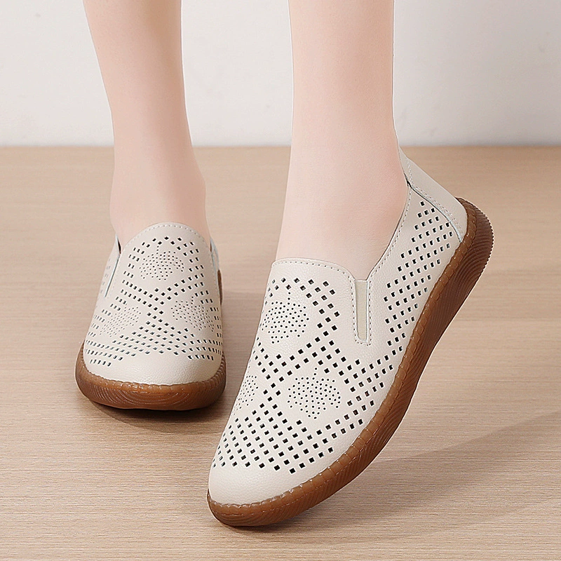 Женские туфли для трансграничной торговли, новинка лета 2025: ажурные лоферы на мягкой резиновой подошве, удобные и универсальные туфли для мам