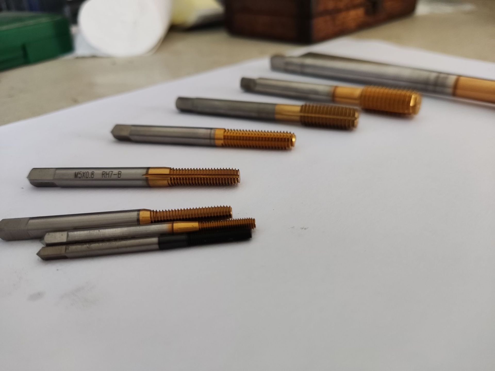 加大精度M8x1.25-6G挤压丝攻