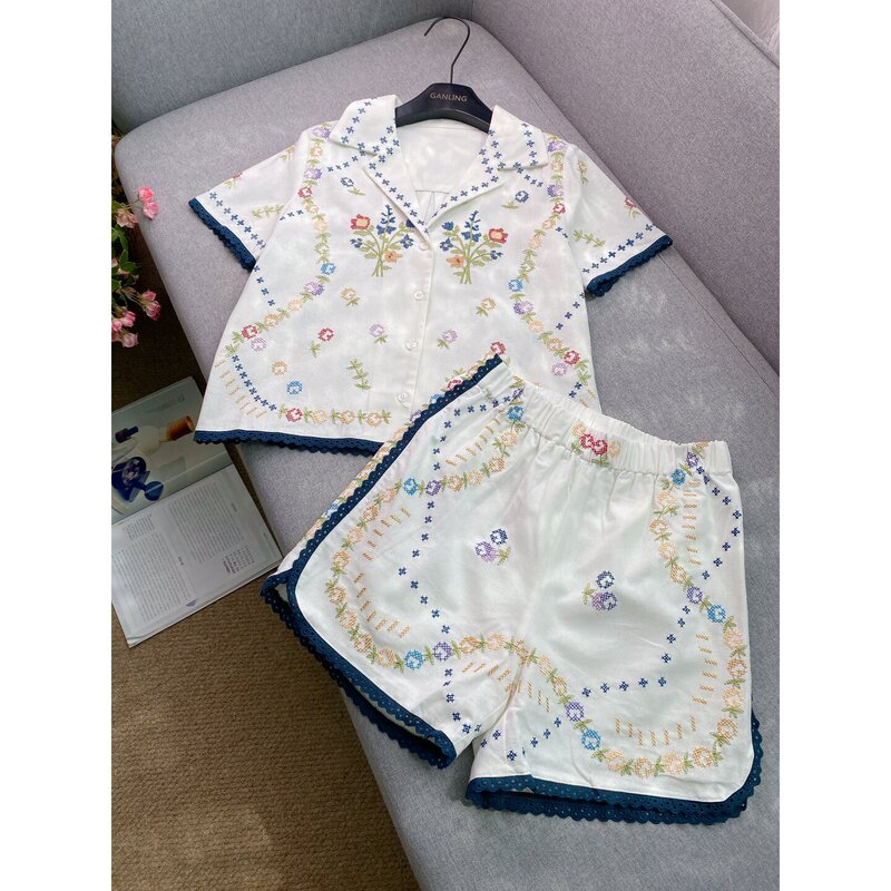 French vintage style~ Intricately embroidered floral collared short-sleeve shirt + hollow lace elastic waist shorts set French vintage style~ Intricately embroidered floral collared short-sleeve shirt + hollow lace elastic waist shorts set