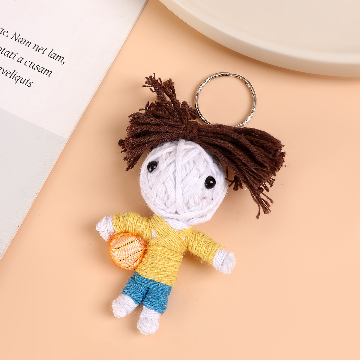Lana hecha a mano malvada muñeca bruja muñeca decoración navideña ambiente regalo llavero Halloween