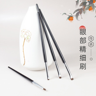 Eye shadow brush detail Brush Pony hair eyeliner brush fine vignetting eye portable Cangzhou Qingxian pure white makeup brush