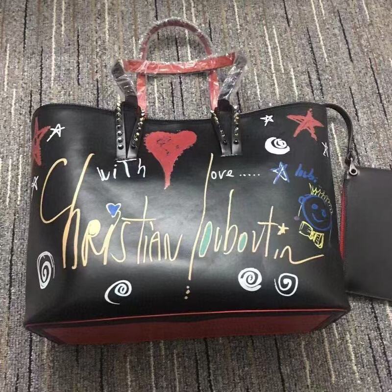 Christian Louboutin Graffiti Style Women's Shoulder Bag, Fashionable and Trendy Handbag, New Versatile Leather Bag Christian Louboutin Graffiti Style Women's Shoulder Bag, Fashionable and Trendy Handbag, New Versatile Leather Bag