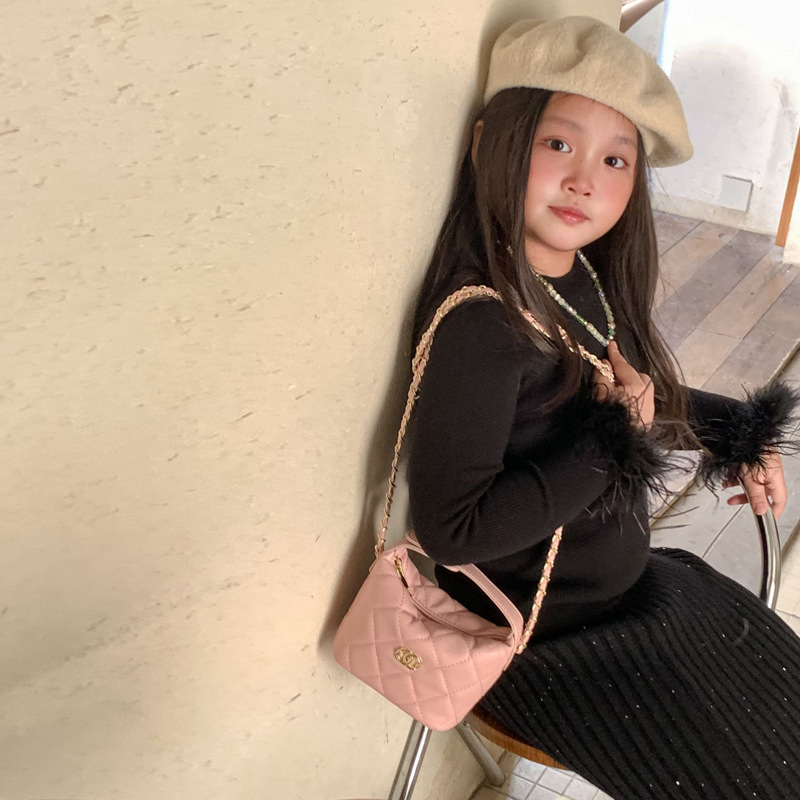 Bolsa de hombro de moda coreana para hombres y mujeres, bolsas de almuerzo de cadena simple para bebés de color sólido 2026 nuevas bolsas para niños