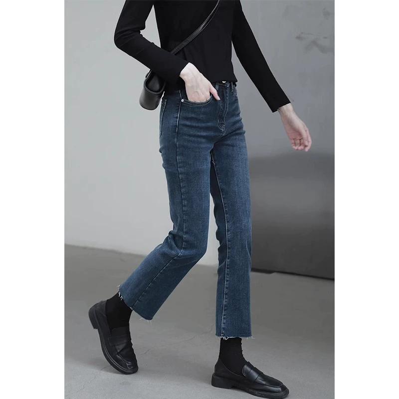 Подходит для кросс-больших джинсов скинни для женщин 2024 Новый стиль с высокой талией тонкие стройнящие эластичные укороченные брюки для полных девушек