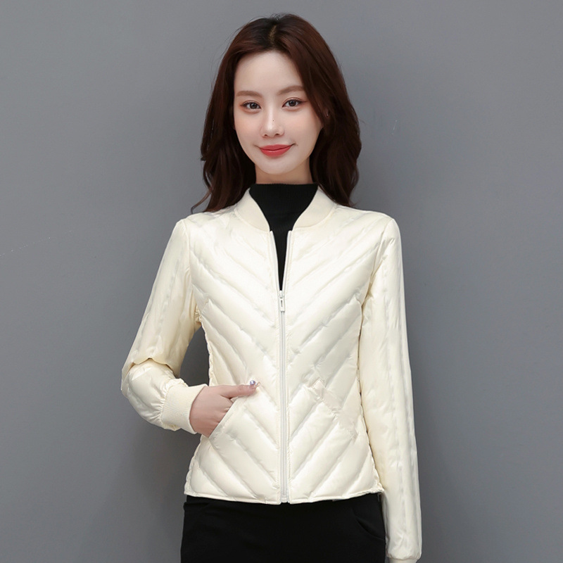 Down Lining Women's Slimming Look and Warm Mother's Base Layer Vest, Light and New Style, Large Size down Jacket