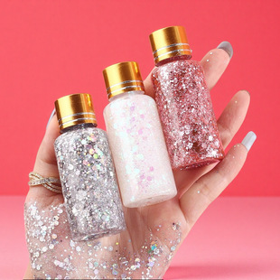 ���zˮ����Ƭ ���WҺ�w�y����荹���̨���݊y�W����������Ů��Ӱ