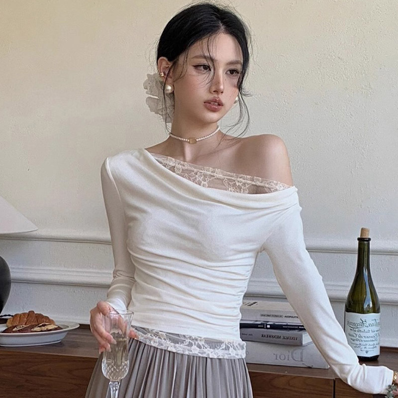 Lace Stitching Slant Shoulder Base Shirt T-shirt Women's 2024 Autumn New Design Sense Slim Inner Short Top