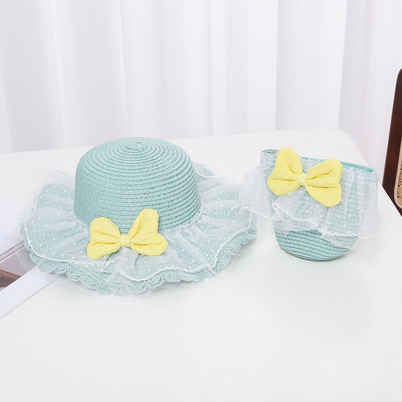 With bow, green