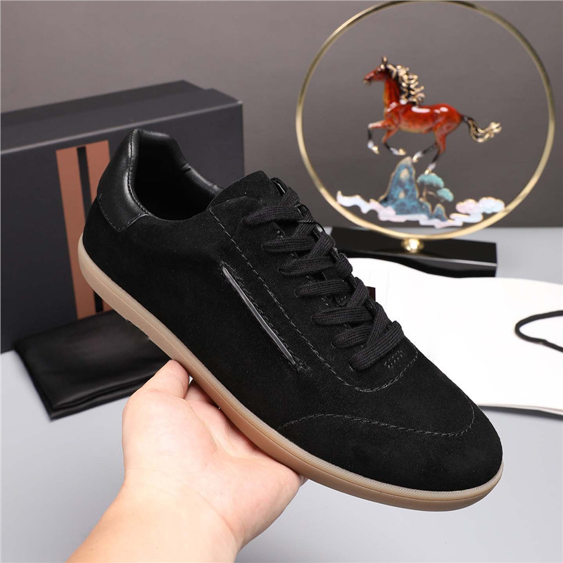 Nuevos zapatos de cuero transpirables de hombre europeos, zapatos cómodos de cuero esmerilado, zapatos de entrenamiento alemanes de todos los días, zapatos casuales, zapatos retrógrados, moda.
