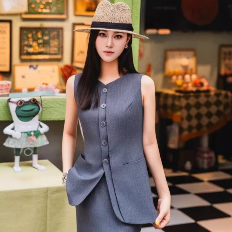 Women's Fashion 2025 Summer Early Autumn New Vintage Style Light Business Fashion Elegant Blazer Vest from Gejia Mall