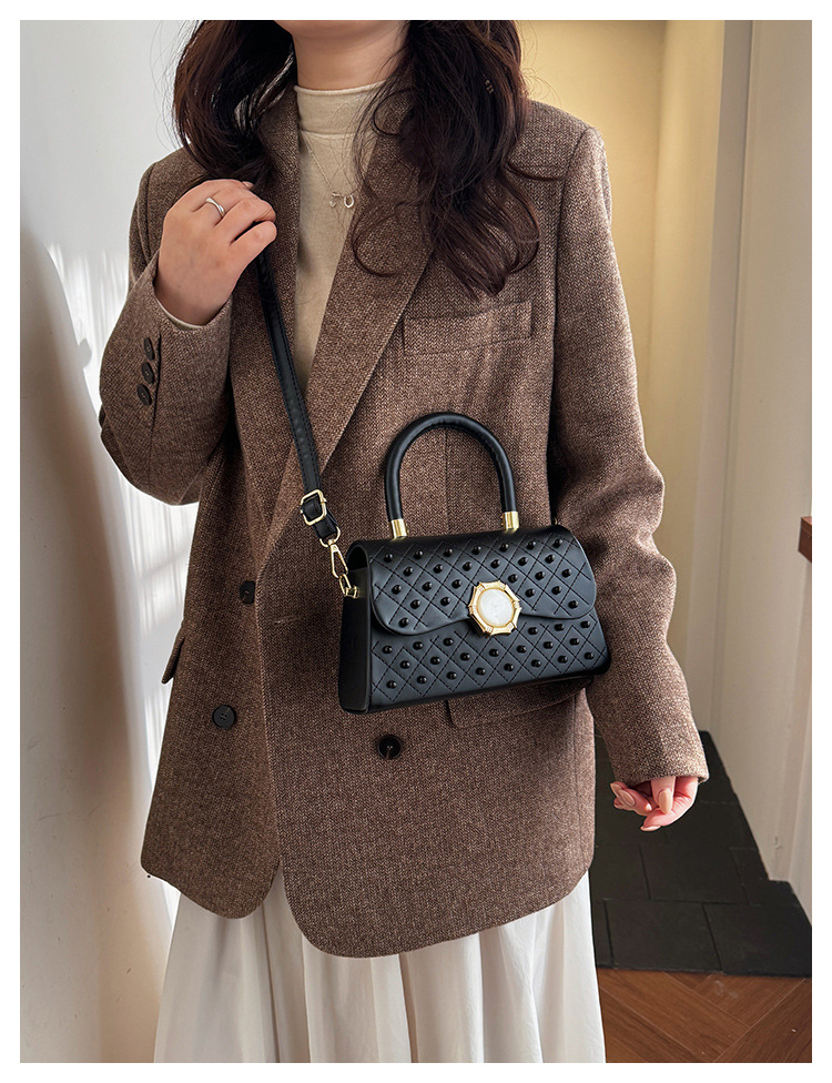 Small Diamond Pattern Cross-body Bag For Women Luxury Handbag_voghion.com