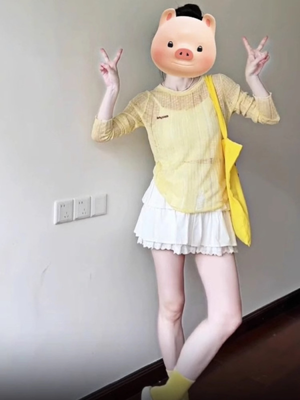 夏のootdはいつでもビーチ風がドーパミンの清純で独特な綺麗なワンピースを着ています。|undefined