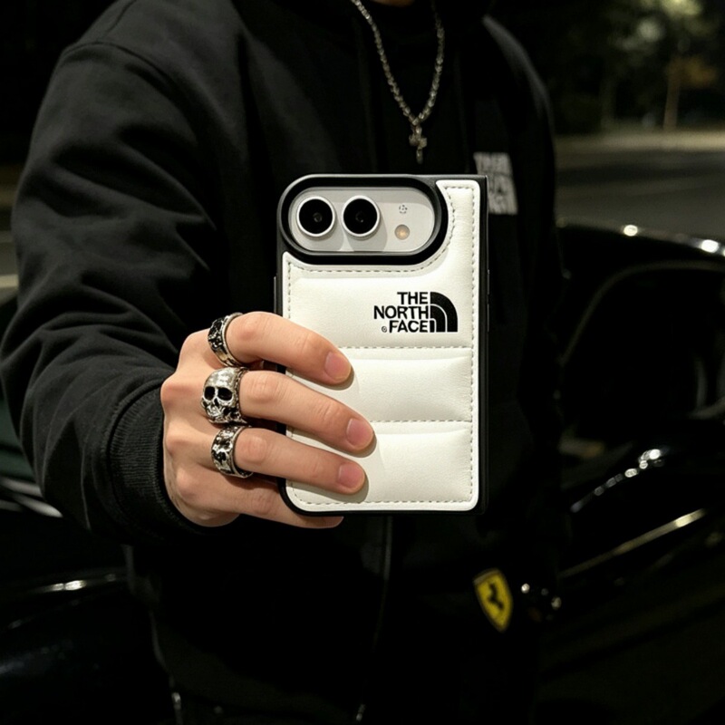 Trendy brand down jacket, North Face, Apple iPhone 18 Duo compatible, foldable and drop-proof, full-coverage phone case for Apple 18 Duo Trendy brand down jacket, North Face, Apple iPhone 18 Duo compatible, foldable and drop-proof, full-coverage phone case for Apple 18 Duo