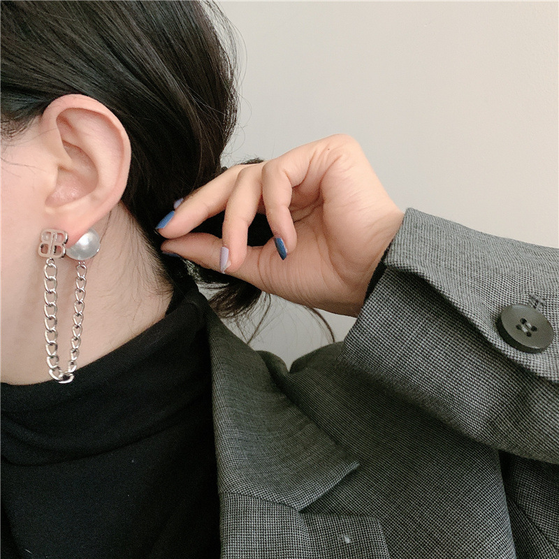 Boucles D&#39;oreilles Perles Coréennes En Forme De Lettre Simple display picture 13