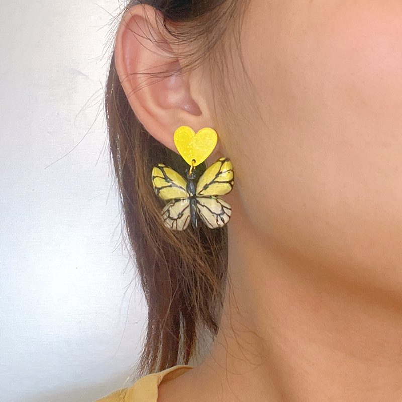 Acrylic Material 1 Pair Sweet Artistic Gradient Color Heart Shape Butterfly Printing Arylic Drop Earrings