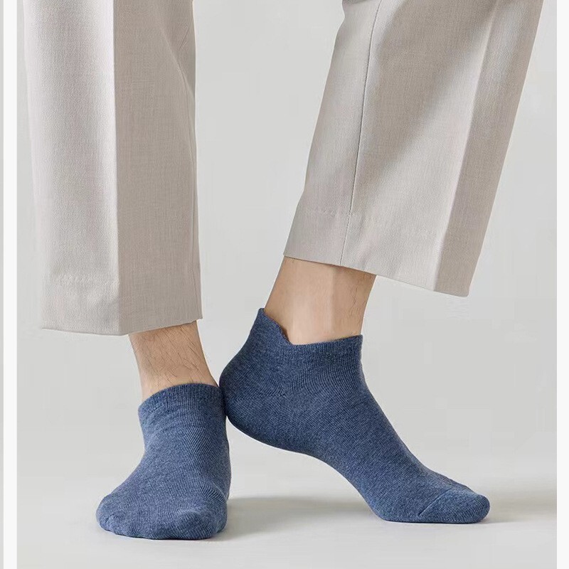 Spring and Summer Thin Men's Socks, Sweat-Absorbent, Breathable, Non-Slip, Non-Falling, Cotton Socks, Ear-Protecting Ankle Socks, Antibacterial Short Socks Wholesale