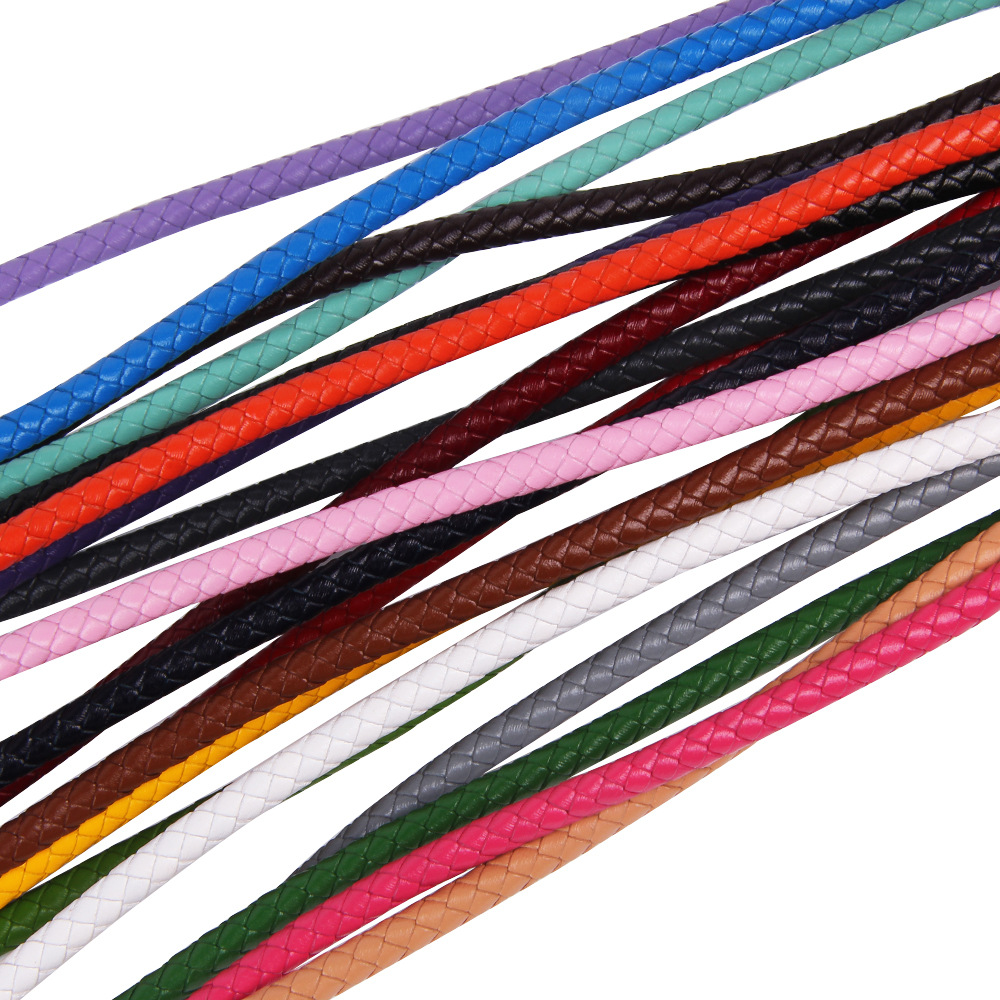 Pulsera de cuerda de cuero de vaca de primera capa cuerda de cuero Zhou Sheng mismo estilo cuerda de cuero tejida adecuada para Zhou Sheng cuentas de la suerte accesorios de joyería de oro duro