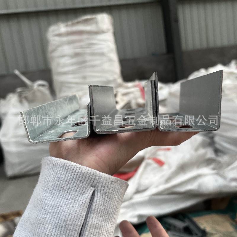 光伏支架配件  直连接 热镀锌,达克罗（41 52 62 C型钢用）