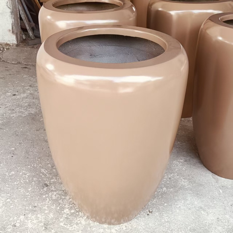 Maceta de piso de FRP en forma de arco Centro comercial Hotel Cafetería Recipiente de maceta de FRP Meichen