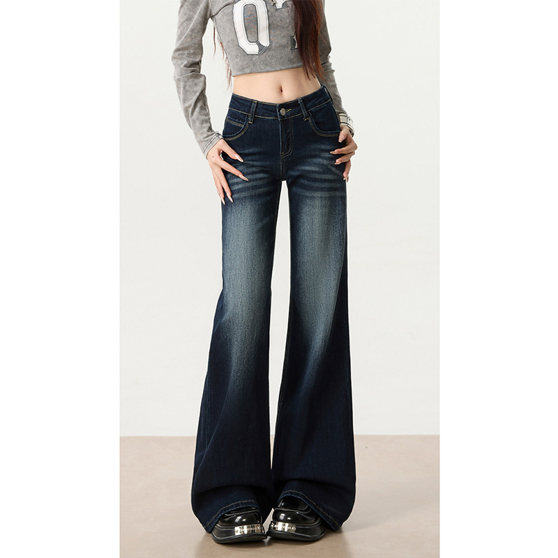 American-style dark blue flared jeans for women, new spring-summer collection, loose fit, slimming, not tight-fitting, wide-leg, drapey bell-bottom pants American-style dark blue flared jeans for women, new spring-summer collection, loose fit, slimming, not tight-fitting, wide-leg, drapey bell-bottom pants